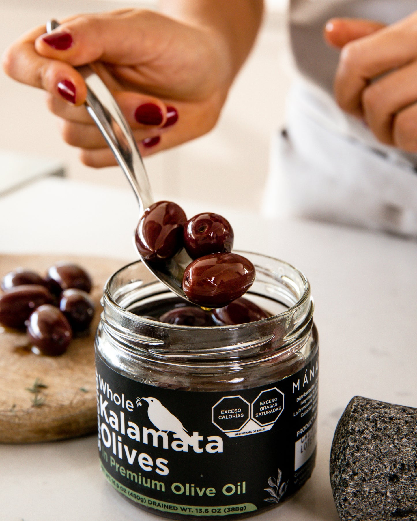 Whole Jumbo Kalamata Olives in Premium Olive Oil 13.6 OZ (480g)